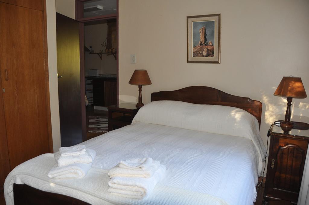 Kierie Kwaak Self Catering Stellenbosch